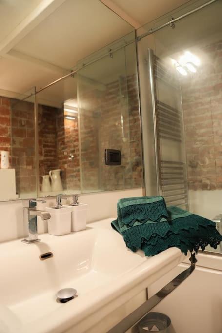 Loft Di Design Nel Cuore Di Milano Экстерьер фото